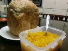 私が送った甘夏柑で溝渕雅子さんはマーマレードを作りました
