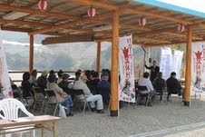 日高村講演会風景