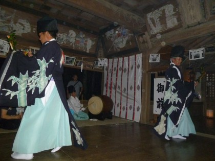 神楽の舞